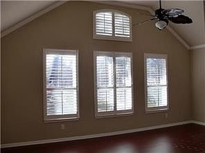 4th image of 15909 Double Eagle Dr
