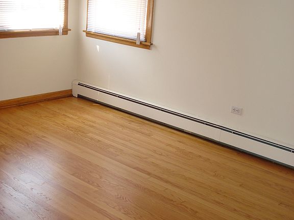 5th image of 5218 N Potawatomie Ave APT 3W