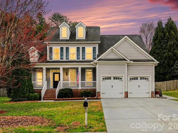 407 Oak Forest Ln, Salisbury, NC 28146