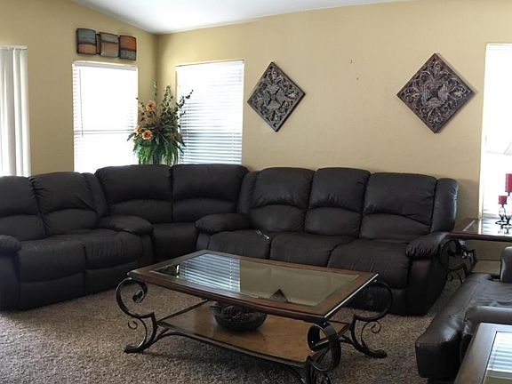 03_FamilyRoom