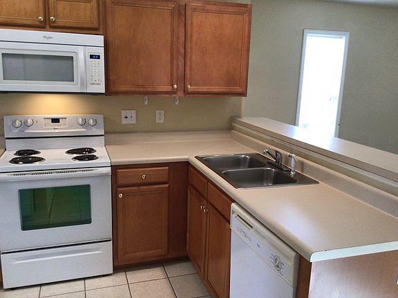 4th image of 5470 Regent Village Dr