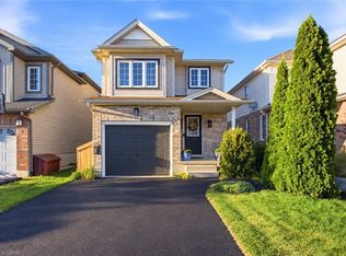 39 Maitland St, Kitchener, ON N2R1V2