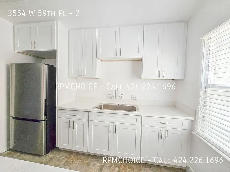 3554 W 59th Pl #2 — Photo 5