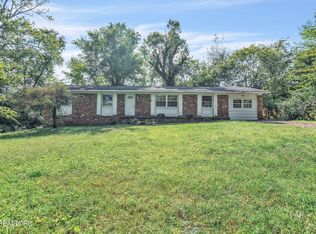 229 Engert Rd, Knoxville, TN 37922