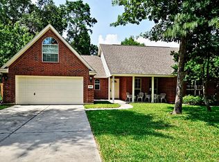 1618 Briar Cliff St, Conroe, TX 77385