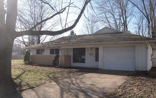 1st image of 1412 Hickory Pl