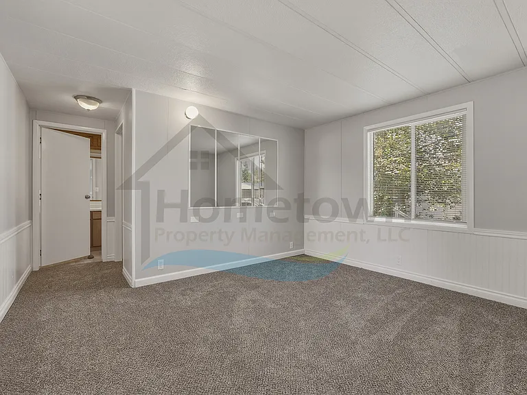 468800 N Highway 95 #15 — Photo 18