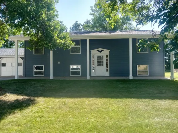 315 Broadway Ave, Detroit Lakes, MN 56501