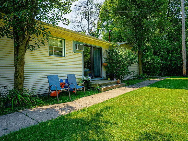 801 Carla Dr #7 — Photo 9