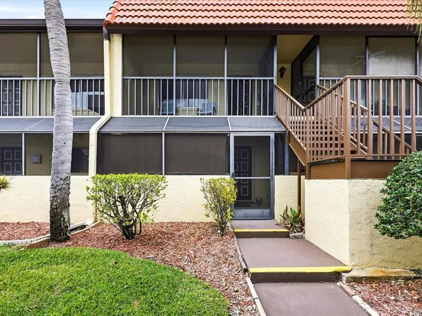 2420 Winding Creek Blvd APT 105, Clearwater, FL 33761