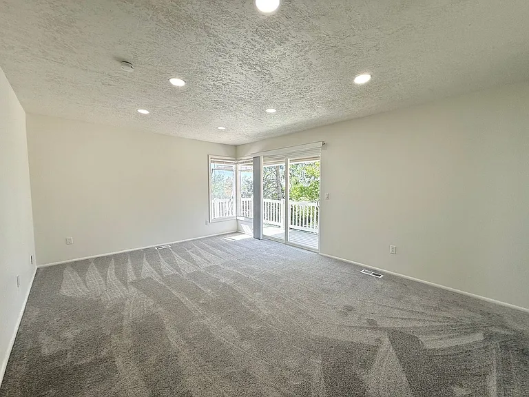 3053 E Branch Dr — Photo 48