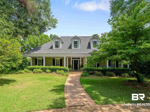 808 Captain O'Neal Dr, Daphne, AL 36526