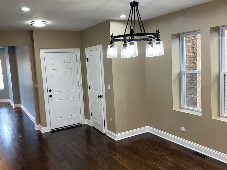 7316 S Rockwell St #1 — Photo 1