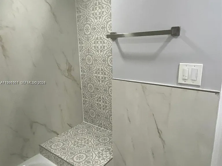 2242 Polk St #2 — Photo 9