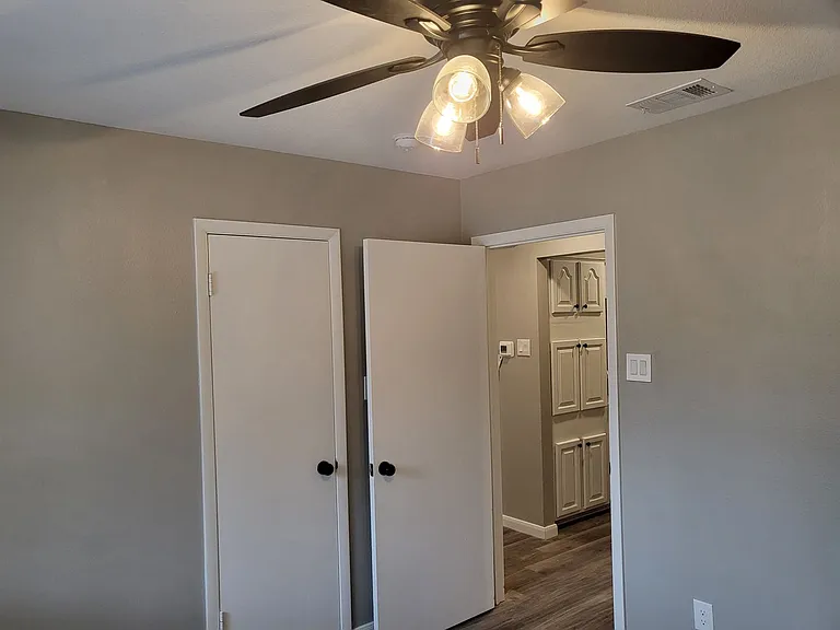 1213 Carroll Dr — Photo 20