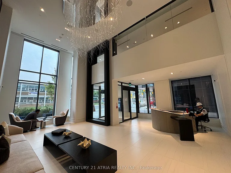 115 Denison Ave #402 — Photo 32