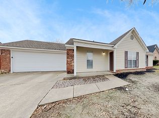 7825 Sarah Ann Dr S, Southaven, MS 38671