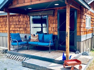 412 SW 13th St, Redmond, OR 97756