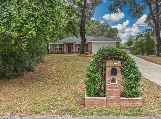 107 Chippewa Trl, Crestview, FL 32536