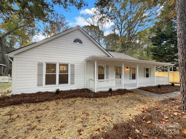 6407 Santa Cruz Trl, Charlotte, NC 28227