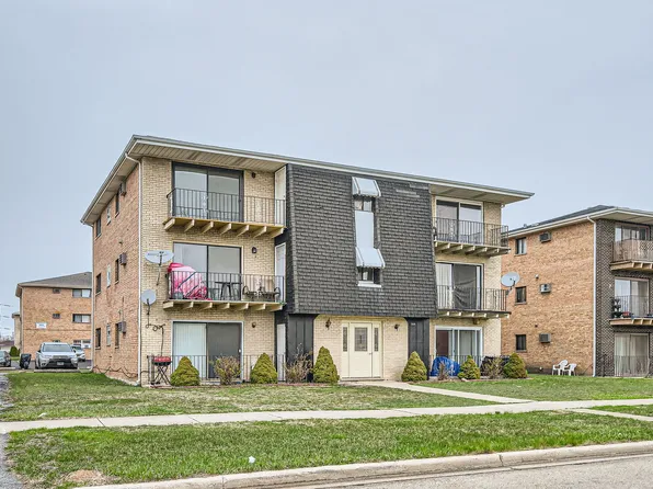 7328 W 86th St #3A, Bridgeview, IL 60455