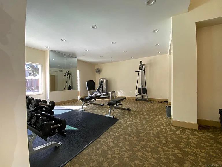 8889 Caminito Plaza Centro #7219 — Photo 34