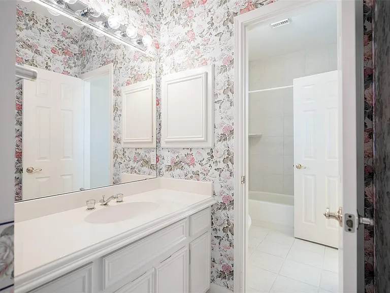 26910 Willow Ln — Photo 14
