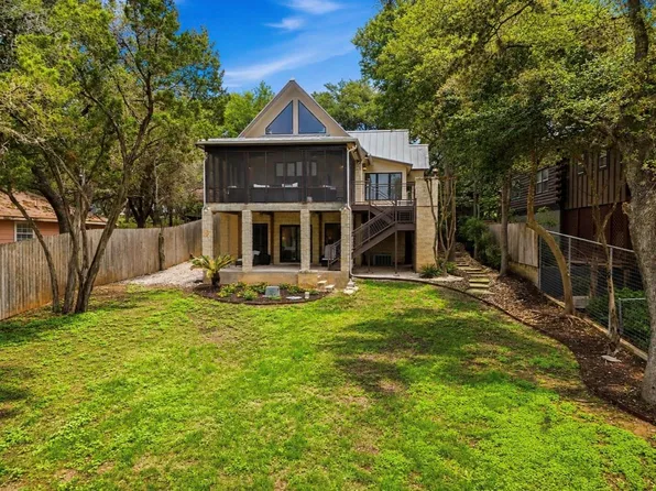 745 Lookout Dr, Lakehills, TX 78063
