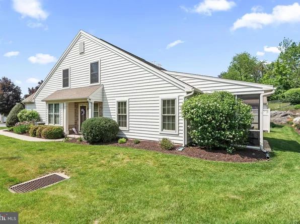 20 Hardy Ct, Lancaster, PA 17602