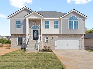 1092 Barnhill Rd, Clarksville, TN 37043