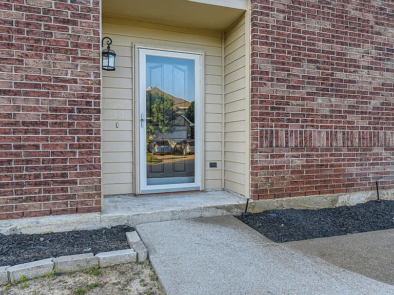 5301 Lily Dr — Photo 27
