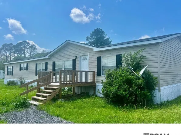 1180 Wind Dr, Fordoche, LA 70732