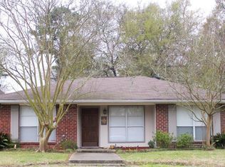 8636 Cullen Ave, Baton Rouge, LA 70809