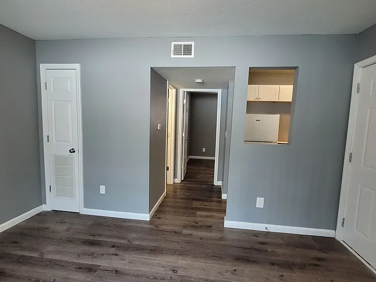 1205 SW Polk St — Photo 17