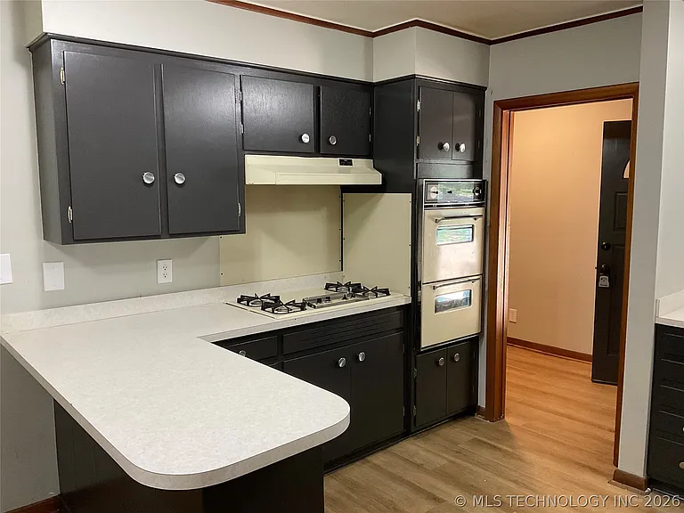 2015 S Fulton Ave — Photo 5