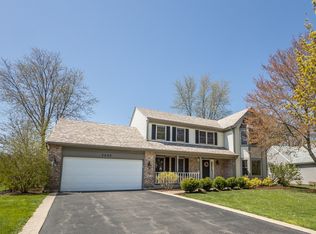 7022 Bennington Dr, Gurnee, IL