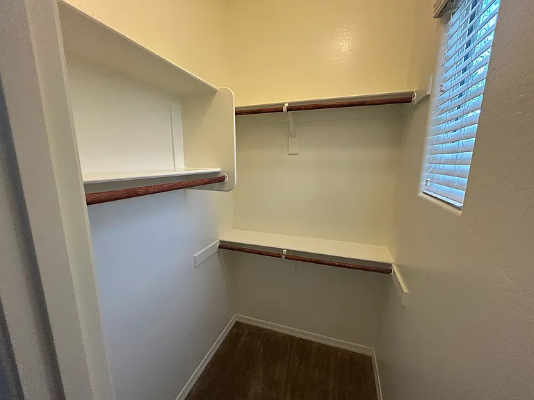 3841 E Powell Pl — Photo 10