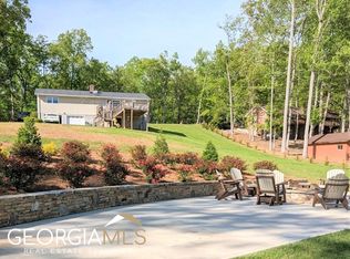 2255 Cedar Cliff Rd, Hiawassee, GA 30546
