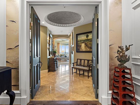5th image of 35 Watergate Dr Suite 1505