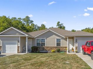 9308-9310 N Robinhood Ave, Kansas City, MO 64154