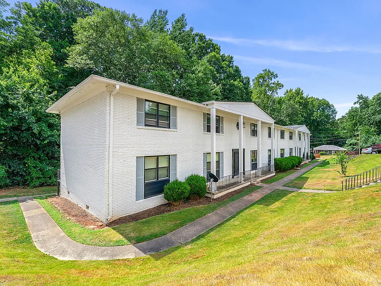 Georgian Oaks Apartments 2 — Photo 31