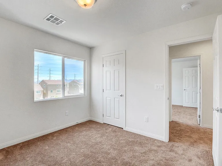 9824 Grey Sands St — Photo 41