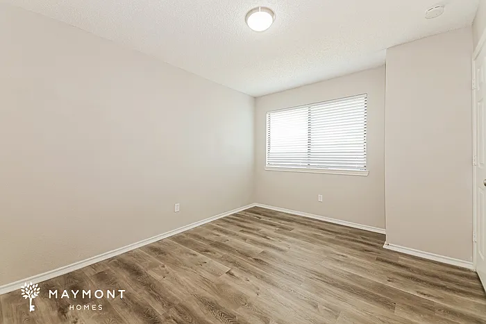 2509 Brooke Trl — Photo 9