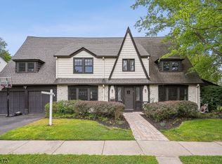 180 Myrtle Ave, Millburn, NJ 07041