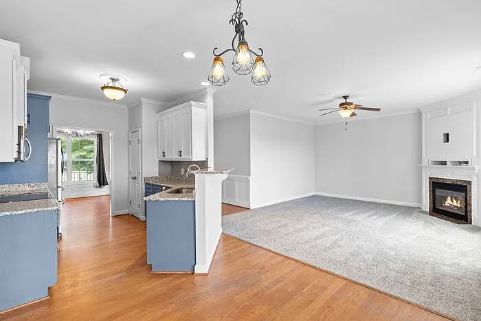 720 Camwheel Dr — Photo 15