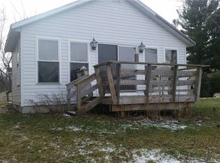 232 Commane Rd W, Baldwinsville, NY 13027
