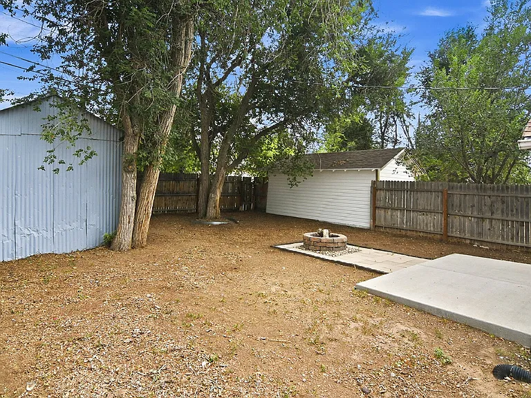 1338 Iola St — Photo 19