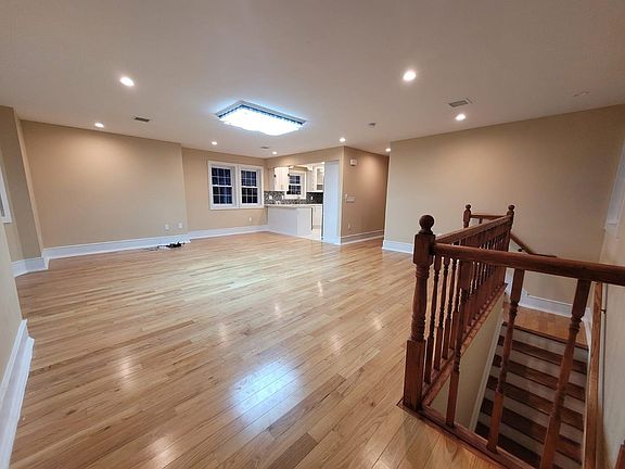 2nd image of 89-58 134th St #2