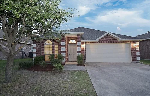 1204 Varacruz Dr Photo 1