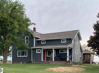 8869 E Polk Rd, Wheeler, MI 48662